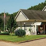 Image of Paramount Senior Living at Cabell Midland (1)