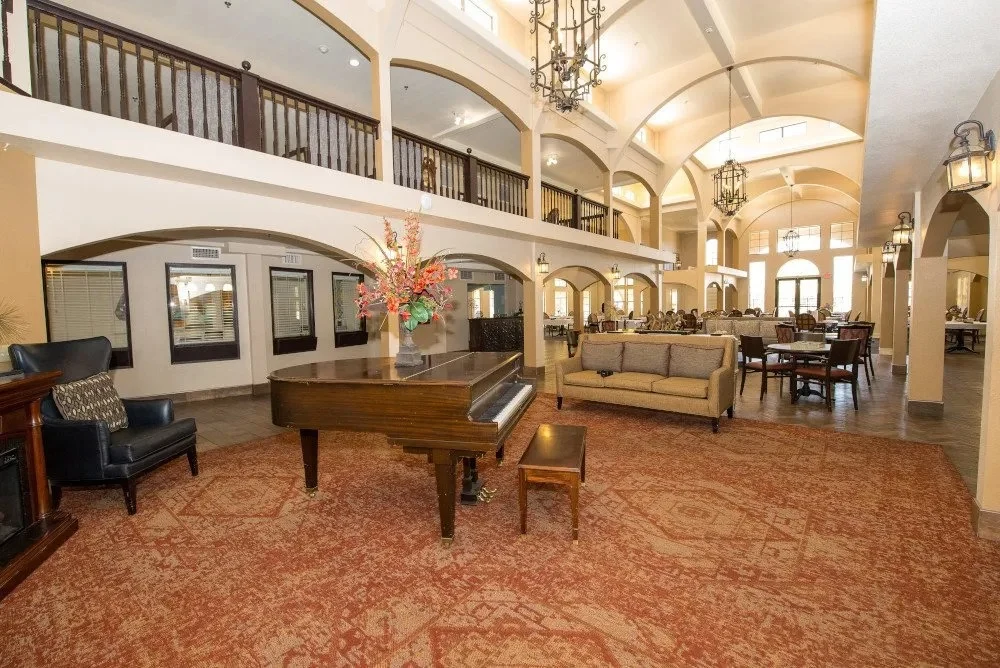 Image of The Garnet of Casa Grande (4)