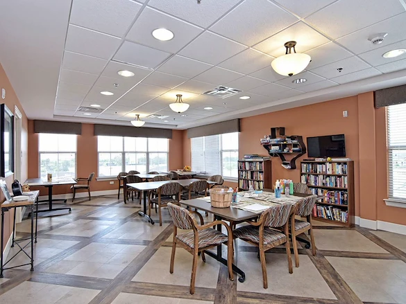 Élan Westpointe library and media room