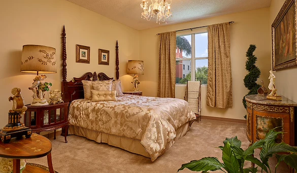 Image of The Palace Suites (8)