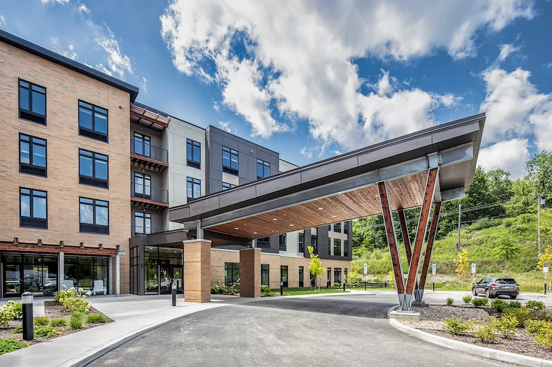 Image of Ridgecrest of McCandless (1)