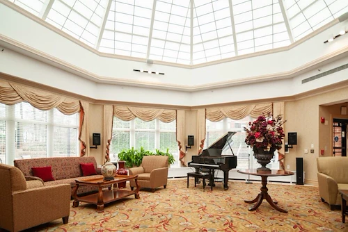 Image of Five Star Premier Residences of Teaneck (6)