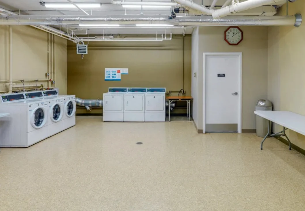 Image of Quincy Tower (4)