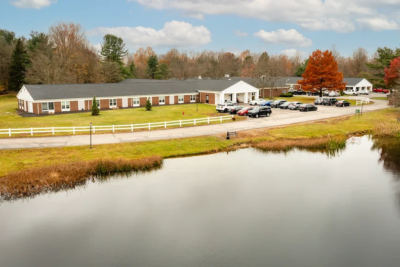 Image of Hudson Elms Nursing Center (1)