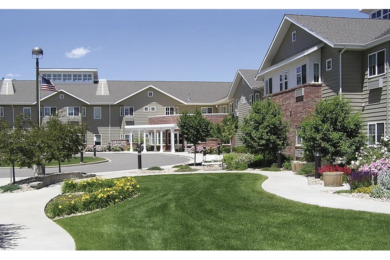 Image of Lakeview Commons (1)