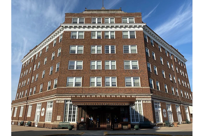Image of LaFontaine Center (1)