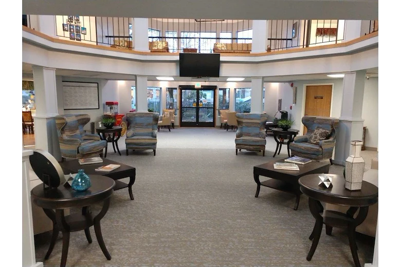 Image of Solstice Senior Living at Bellingham (3)