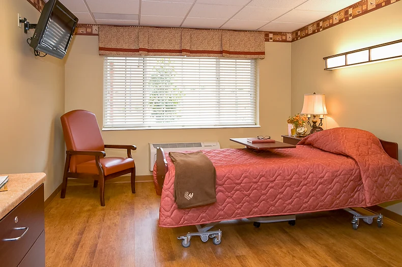 Image of Life Care Center Of Collegedale (6)