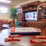 Bella Vista Gracious Retirement Living Hawthorn Senior Independent Living in Asheville, North Carolina living room