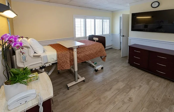 Image of Pacifica Nursing & Rehab Center (9)