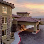 Image of Vineyard Henderson Memory Care (1)