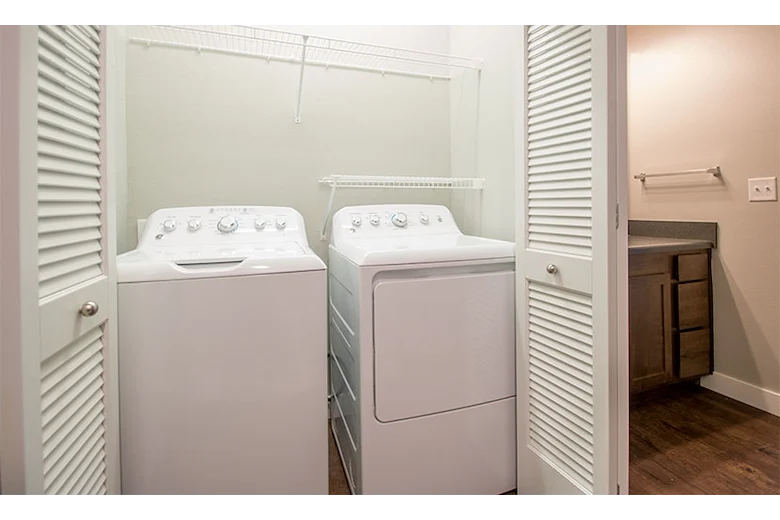 Image of The Residence at Overlook Ridge (5)