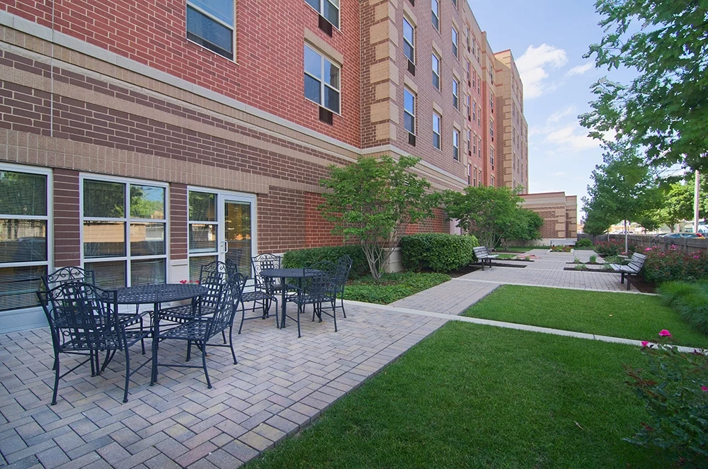 Image of Senior Suites of Kelvyn Park (7)