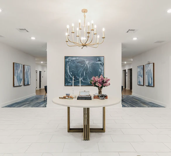 Image of Crown Court Apartments (2)