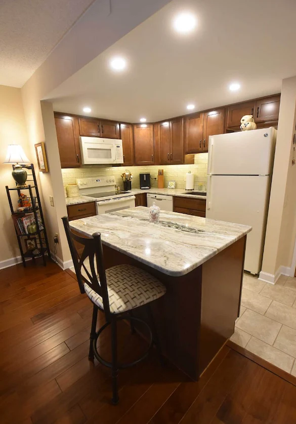 Image of Greenwood at Laurel Lake (9)