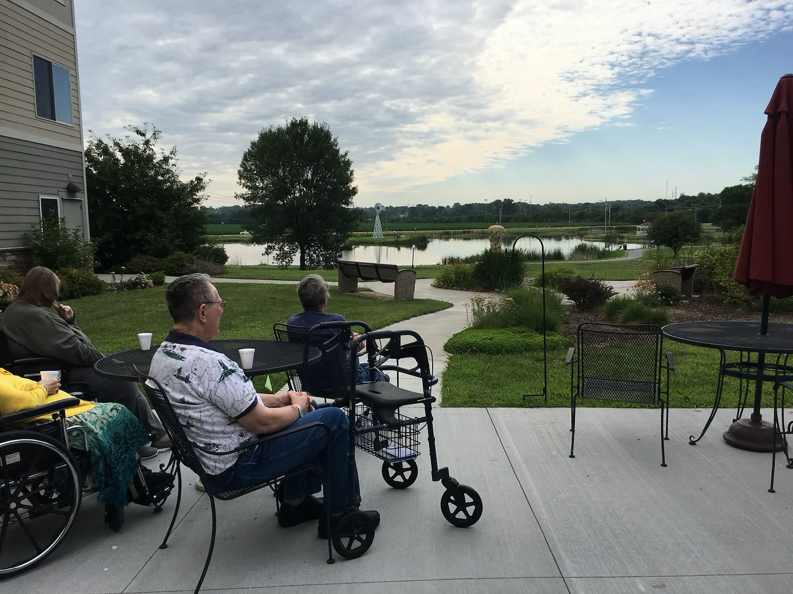 Courtyard view of the lake