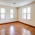 Image of Lake Oaks Apartments (7)