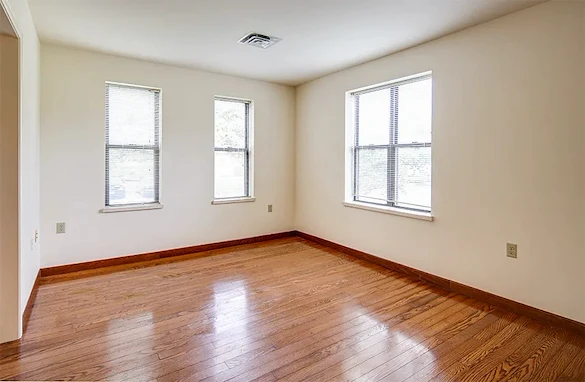 Image of Lake Oaks Apartments (7)