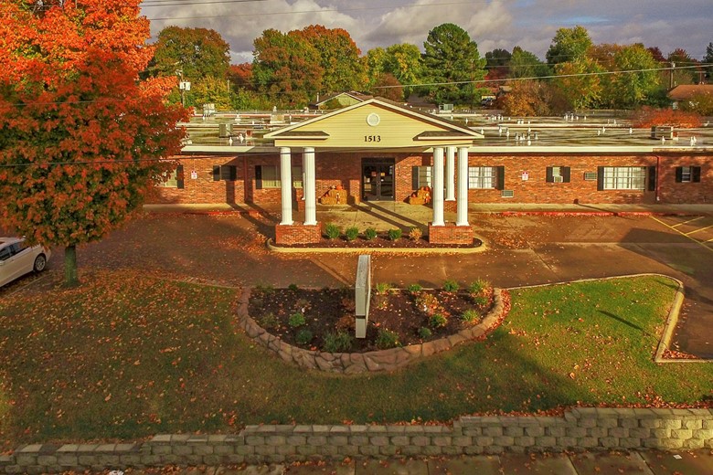 Image of The Blossoms At Rogers Rehab & Nursing Center (1)