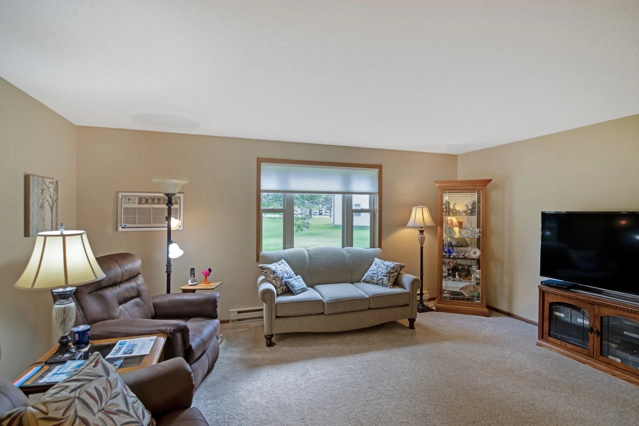 Image of Derian Lodge Senior Living (8)