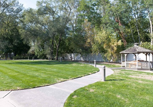 Image of Arden Courts of Livonia (3)