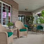 Image of Grand Emerald Place (2)