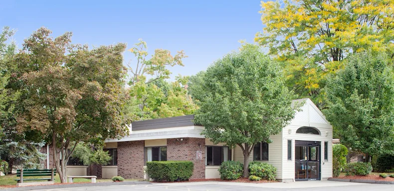 Image of Village Green Rehabilitation & Healthcare Center (1)