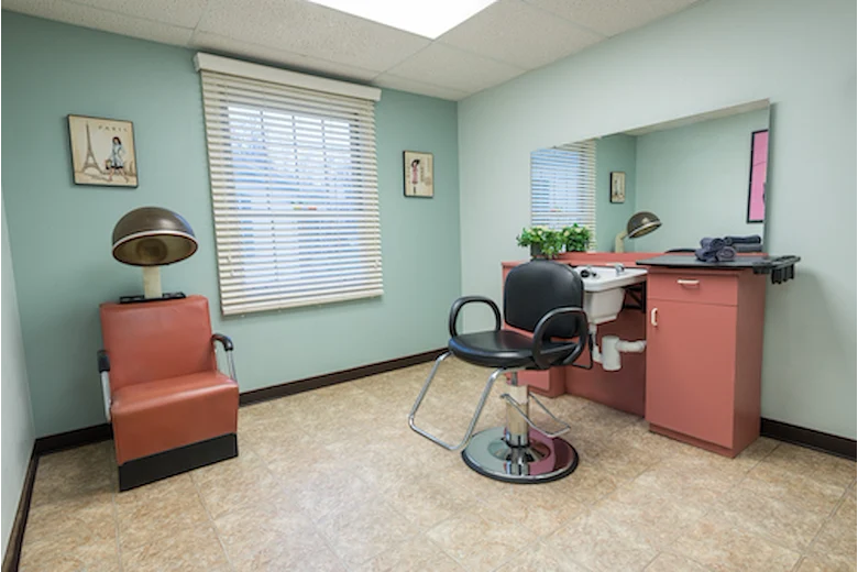 Image of Aurora Manor Special Care Cent (3)