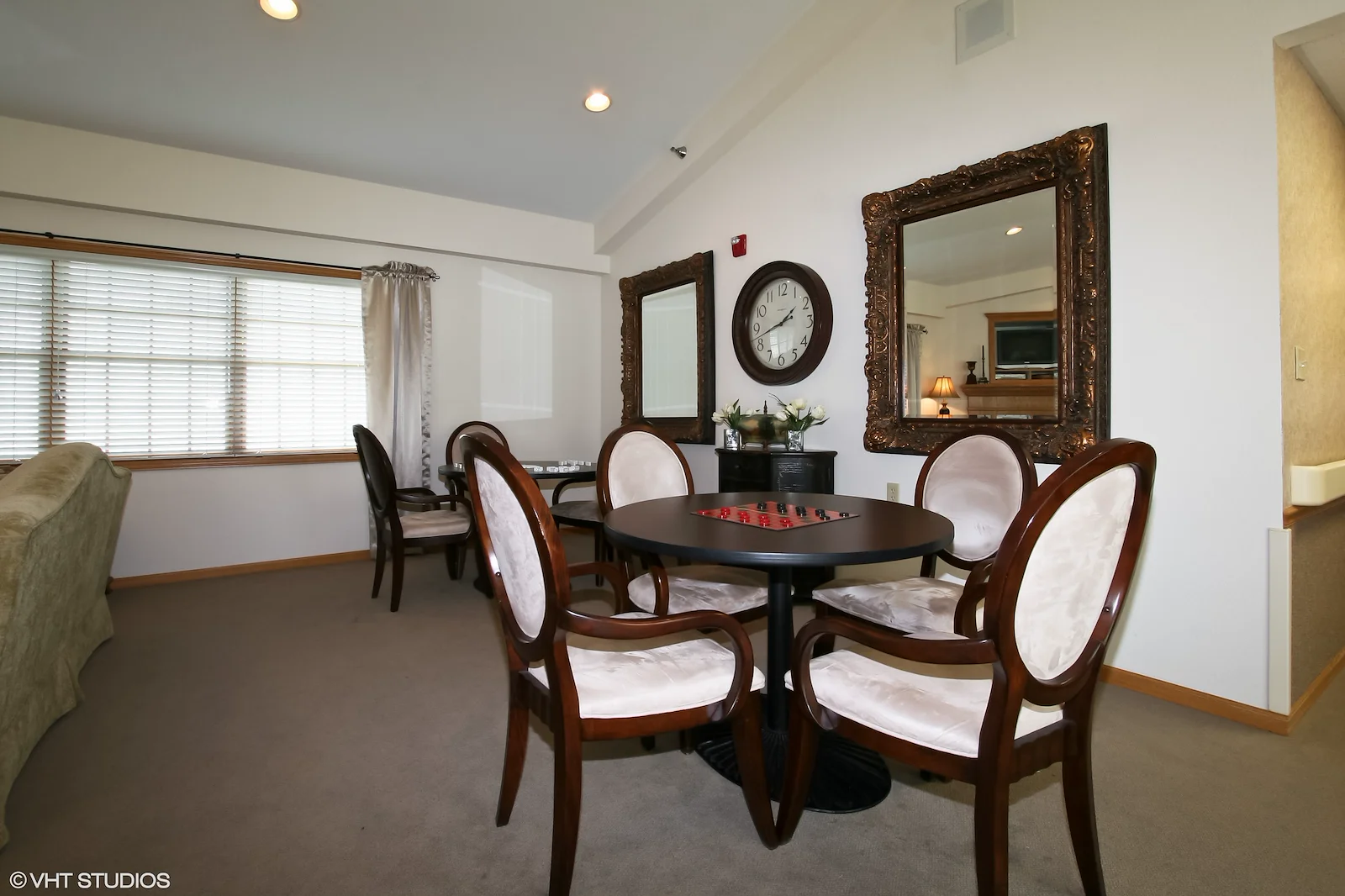 Image of Vintage Gardens (4)