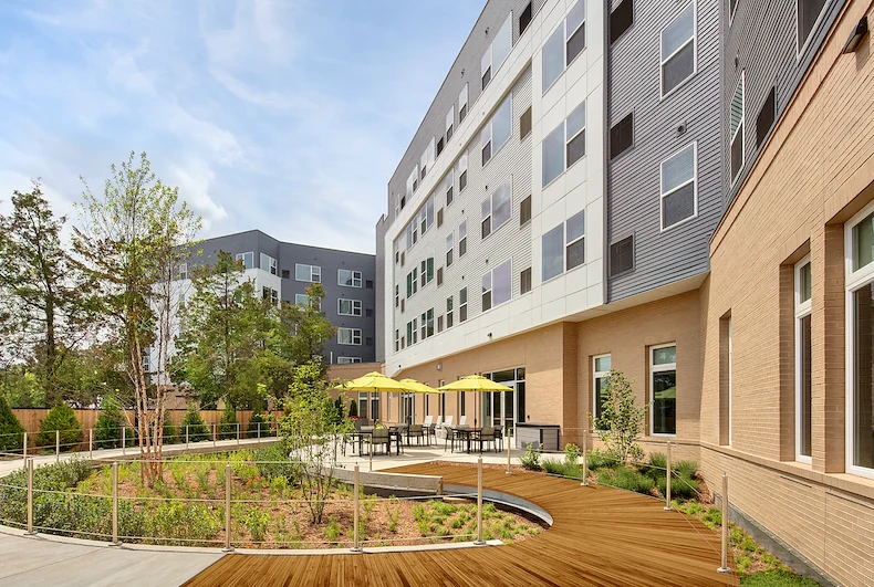 Image of Livingston Place at Southern Avenue (2)