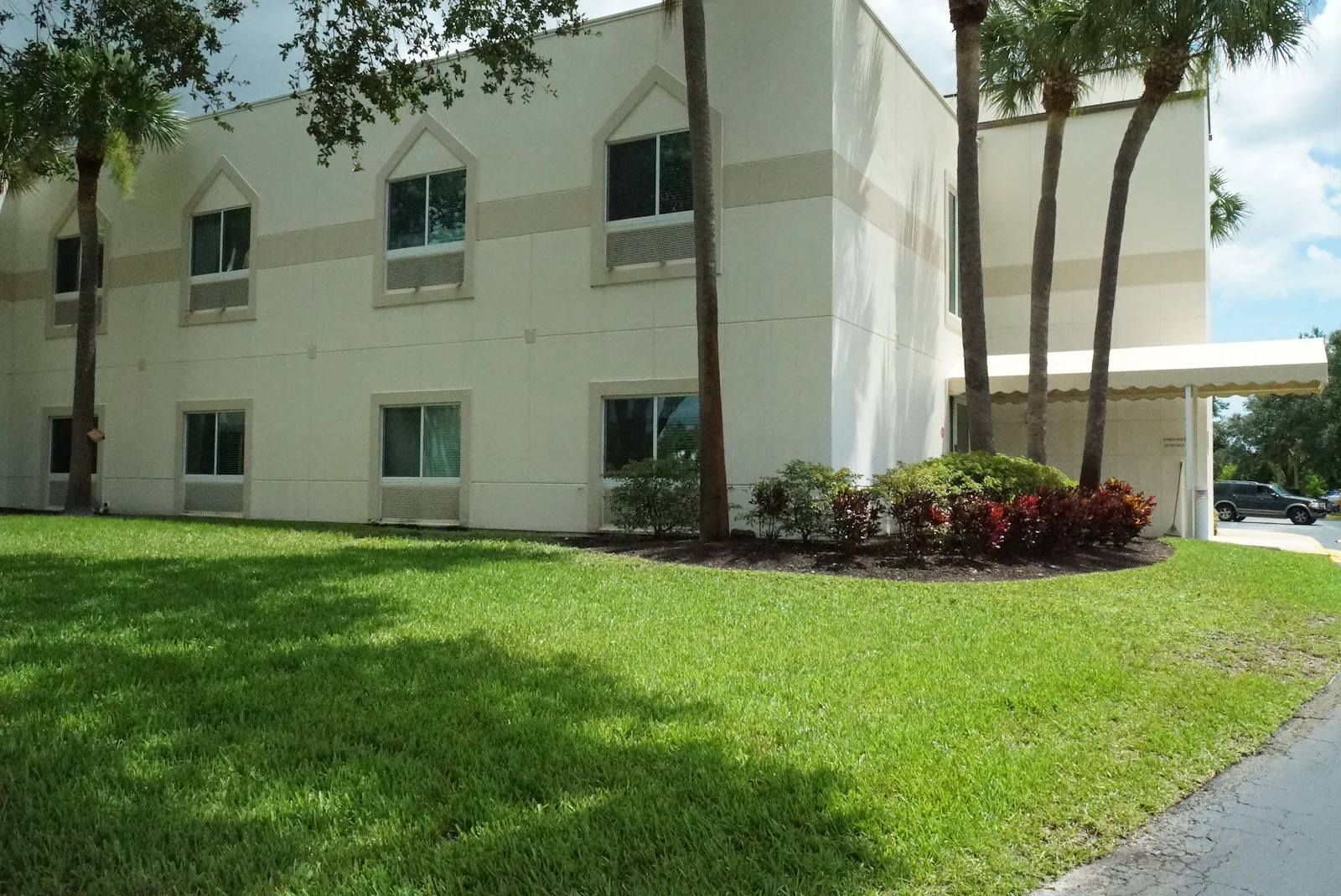 Image of Palm Garden Of Port Saint Lucie (5)