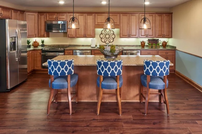 Image of Applewood Pointe of Champlin Cooperative (6)