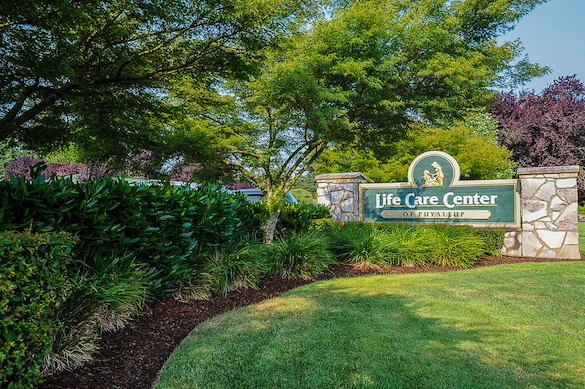 Image of Life Care Center Of Puyallup (2)