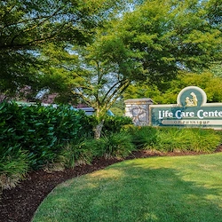 Image of Life Care Center Of Puyallup (2)