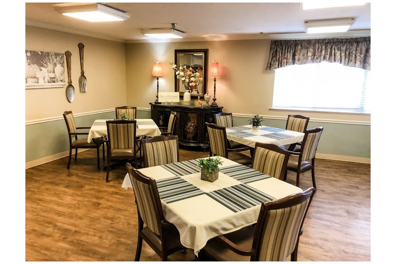 Image of Indianola Rehabilitation And Healthcare Center (3)