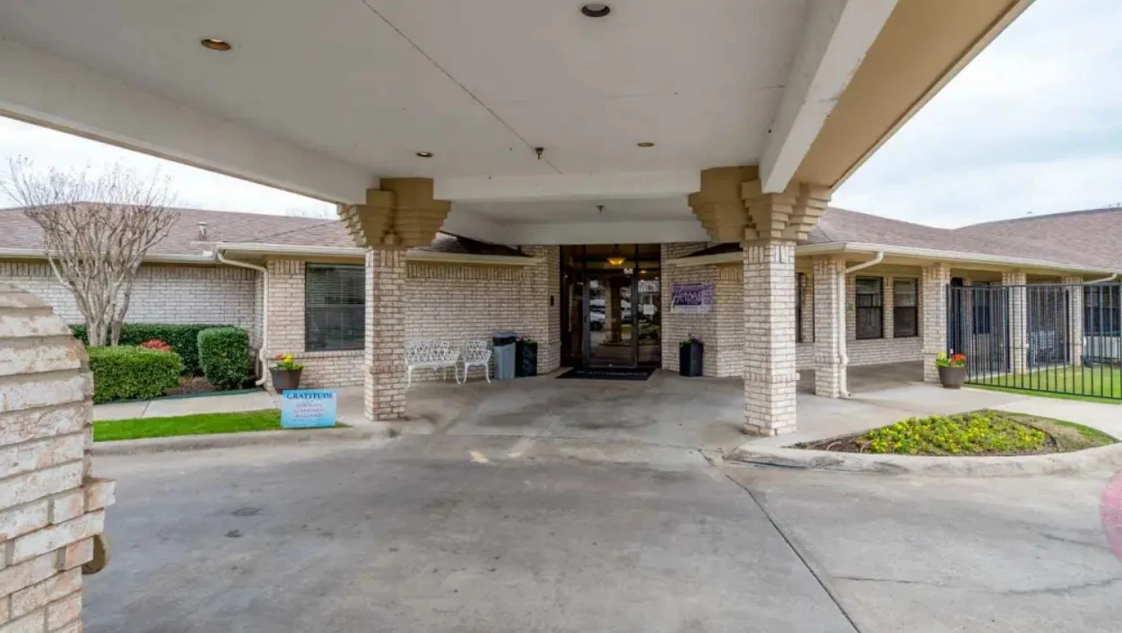 Image of Rowlett Health and Rehabilitation Center (2)