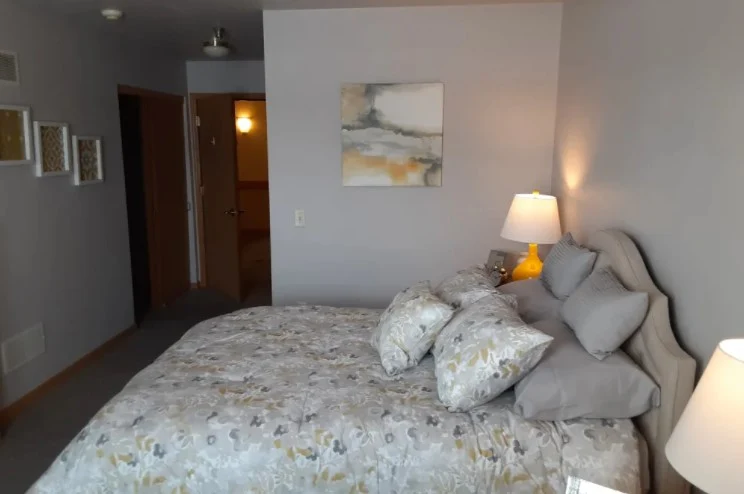 Image of Apple Creek Place (3)