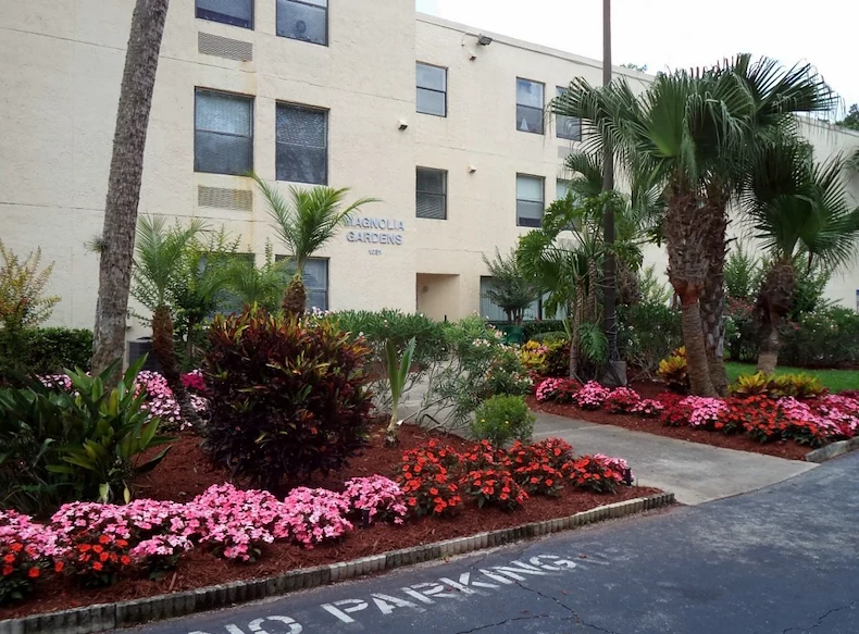 Image of Magnolia Gardens (1)