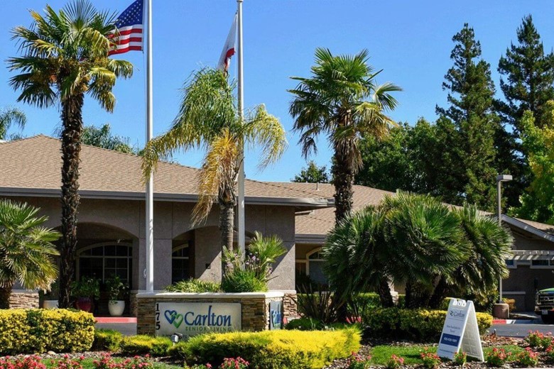 Image of Carlton Senior Living Downtown Pleasant Hill (2)