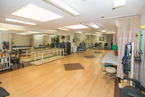 Image of Palm Terrace Healthcare & Rehab Center (7)