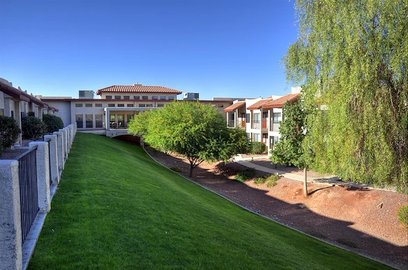 Image of Bethesda Gardens Phoenix (9)