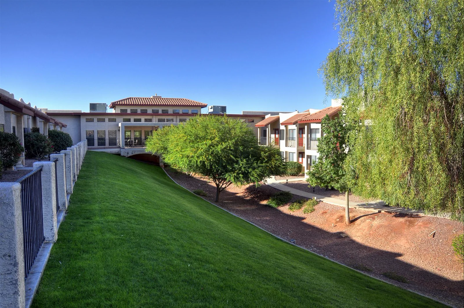 Image of Bethesda Gardens Phoenix (9)