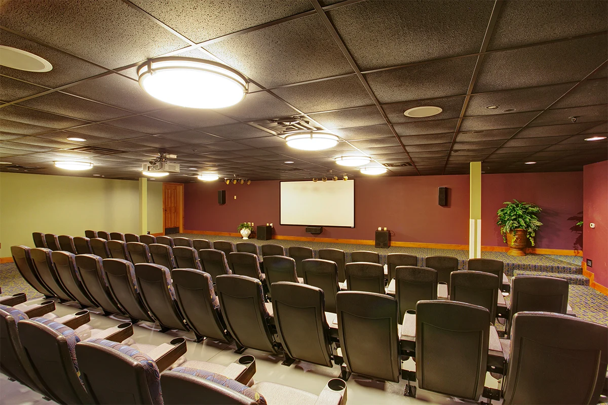 Image of Lake Minnetonka Shores Senior Living (5)