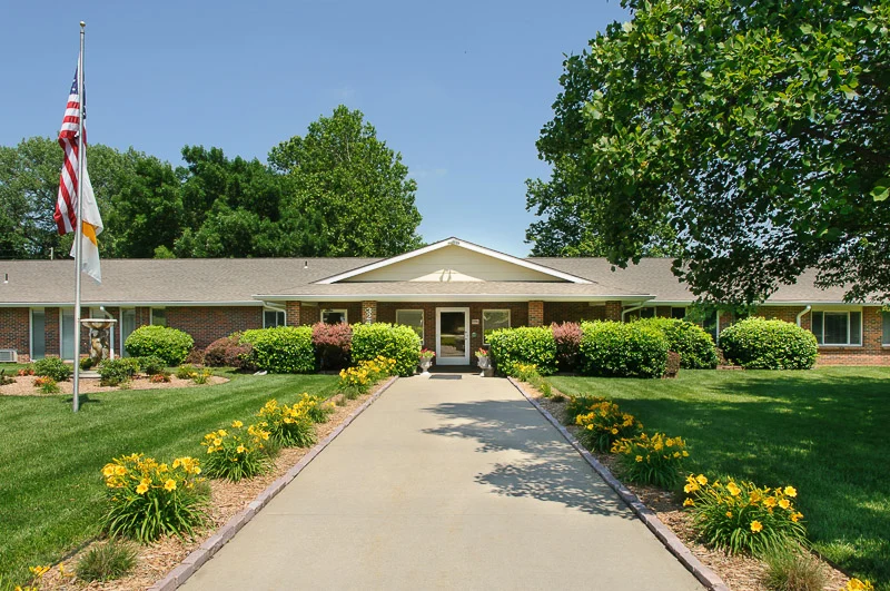 Image of Life Care Center Of Kansas City (2)