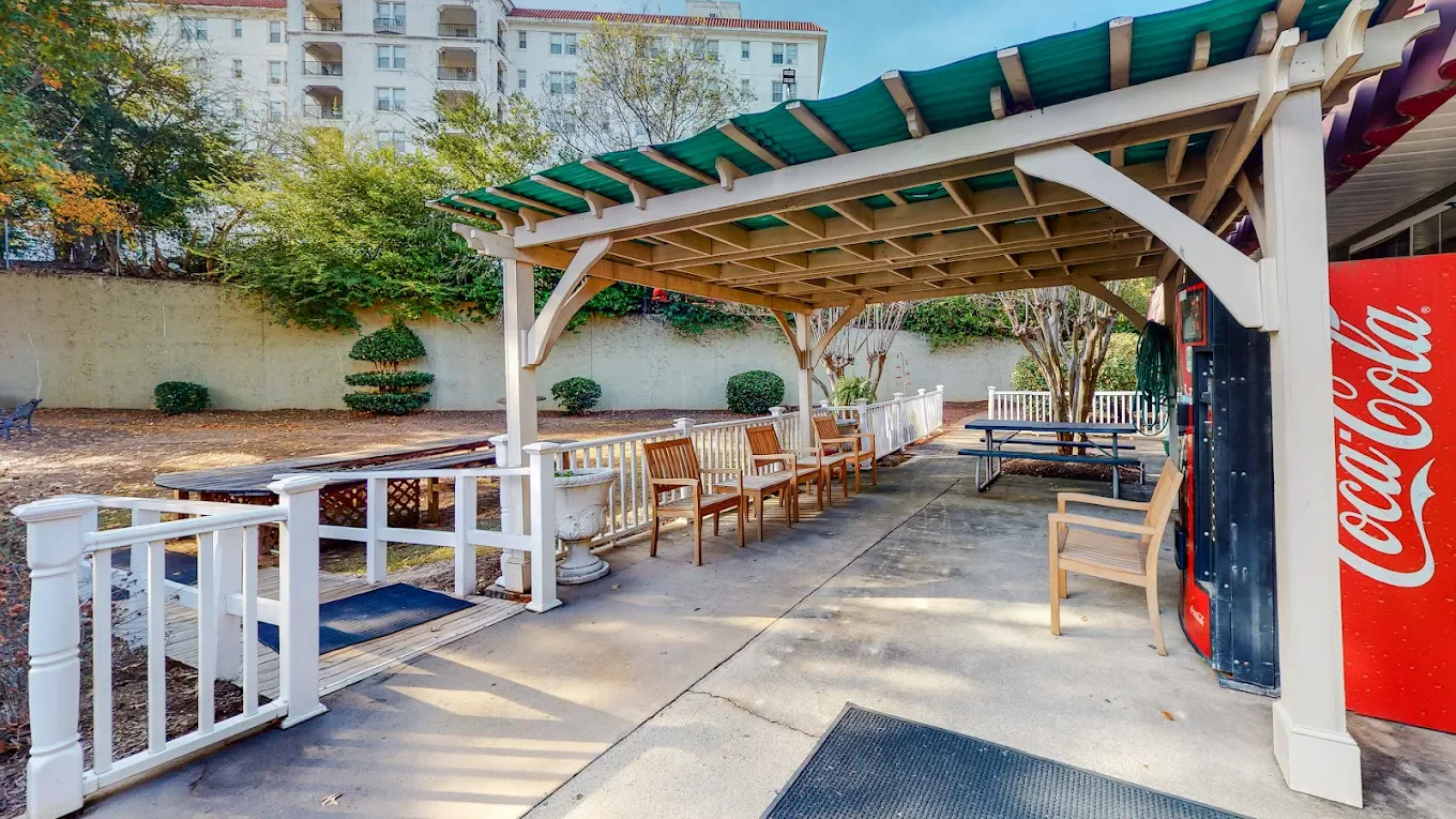 PruittHealth - Augusta Hills Skilled Nursing & Rehabilitation Center Senior Care in Augusta, Georgia outdoor patio seating area