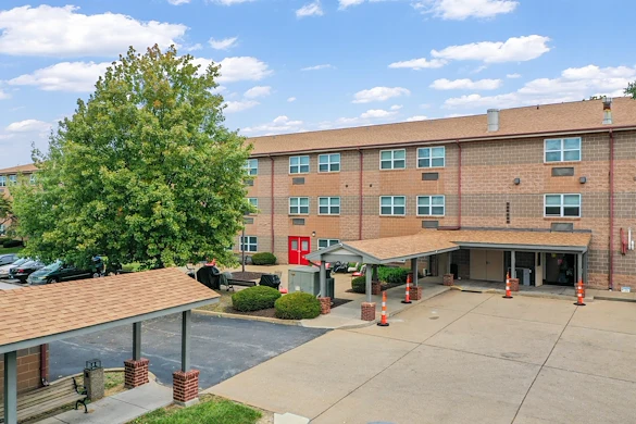 Image of Hylton Point Apartments I (1)