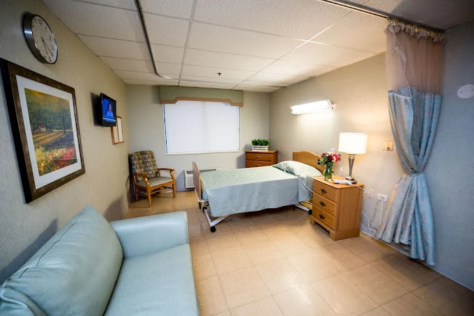 Image of The Pearl Of Rolling Meadows (3)