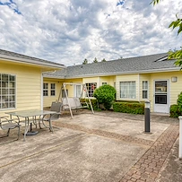 Image of Easthaven Villa Senior Living (2)