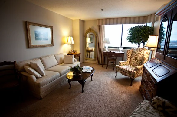 Image of The Kenwood (3)