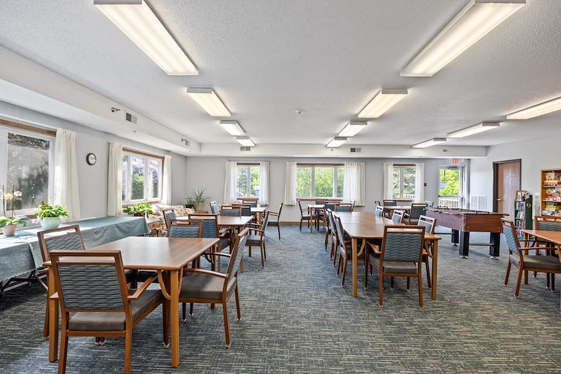 Image of Lakeland Shores Apartments (6)